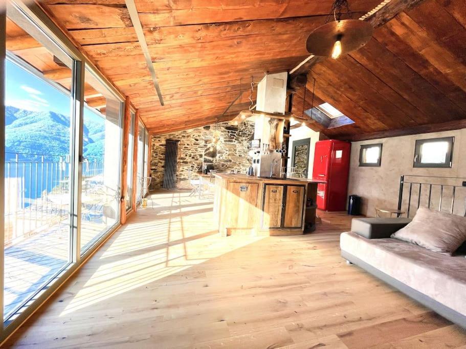 Romantic Home Stone With Amazing View Lake Of Como And Oleandra Laglio Extérieur photo