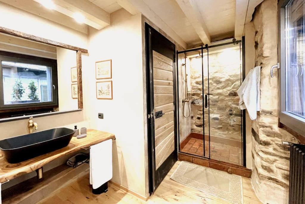 Romantic Home Stone With Amazing View Lake Of Como And Oleandra Laglio Extérieur photo