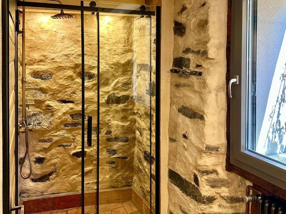 Romantic Home Stone With Amazing View Lake Of Como And Oleandra Laglio Extérieur photo